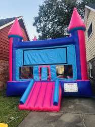 IMG 7668 1737360096 Pink and blue bounce house